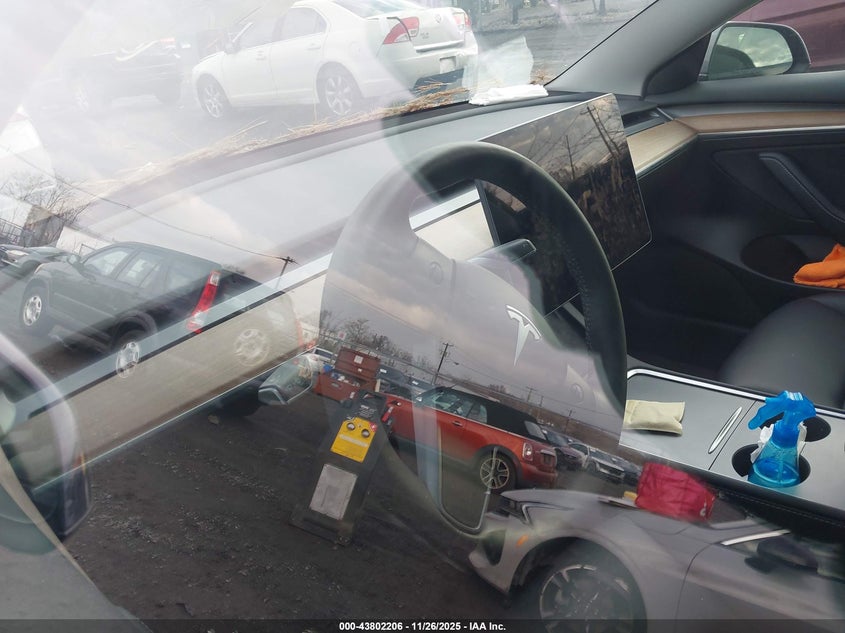 2023 Tesla Model 3 Rear-Wheel Drive VIN: 5YJ3E1EAXPF692060 Lot: 43802206