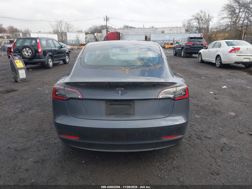 2023 Tesla Model 3 Rear-Wheel Drive VIN: 5YJ3E1EAXPF692060 Lot: 43802206