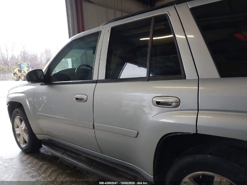 2008 Chevrolet Trailblazer Lt VIN: 1GNDT13S182104418 Lot: 43802247