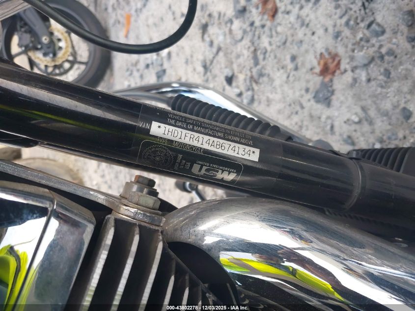 2010 Harley-Davidson Flhrc VIN: 1HD1FR414AB674134 Lot: 43802278