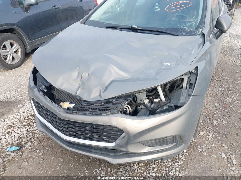 1G1BE5SM7H7257076 2017 CHEVROLET CRUZE photo no. 18