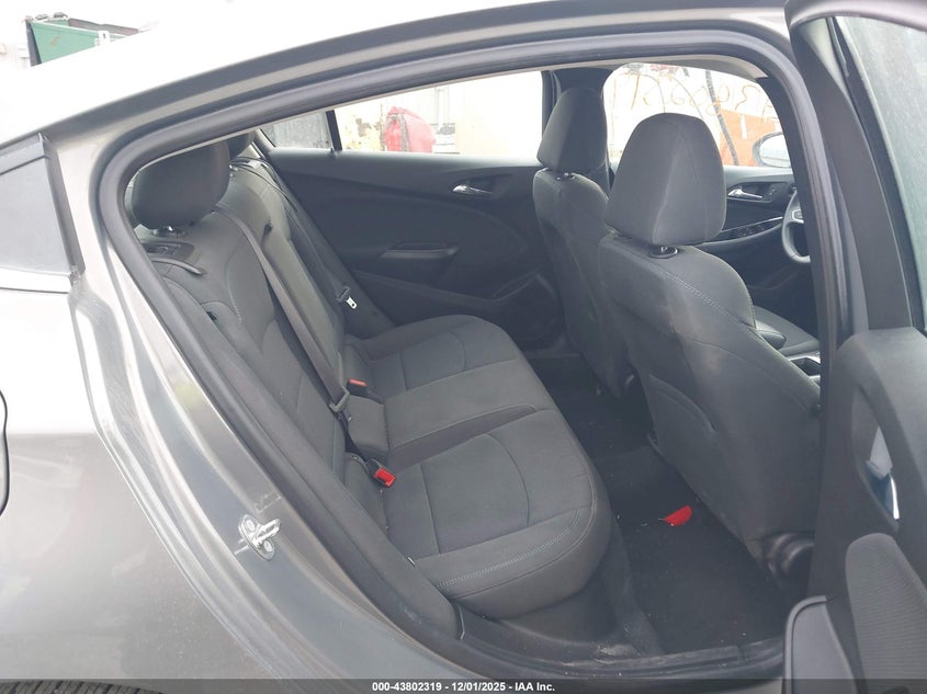 1G1BE5SM7H7257076 2017 CHEVROLET CRUZE photo no. 8