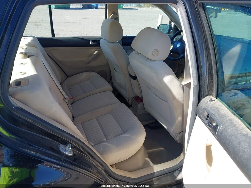 9BWGP61JX14076829 2001 VOLKSWAGEN GOLF photo no. 8