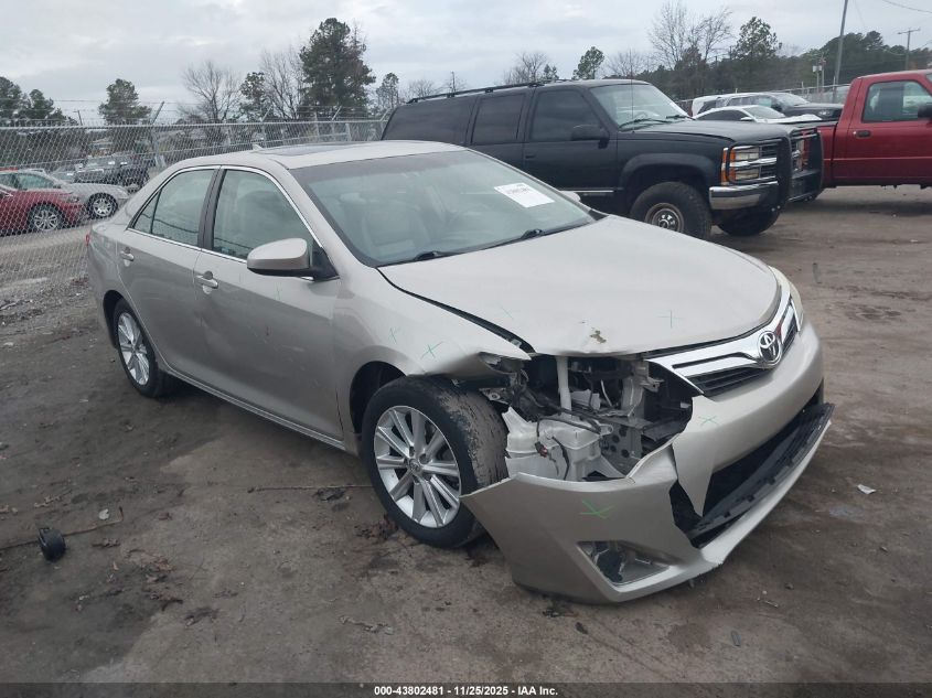 TOYOTA CAMRY XLE V6
