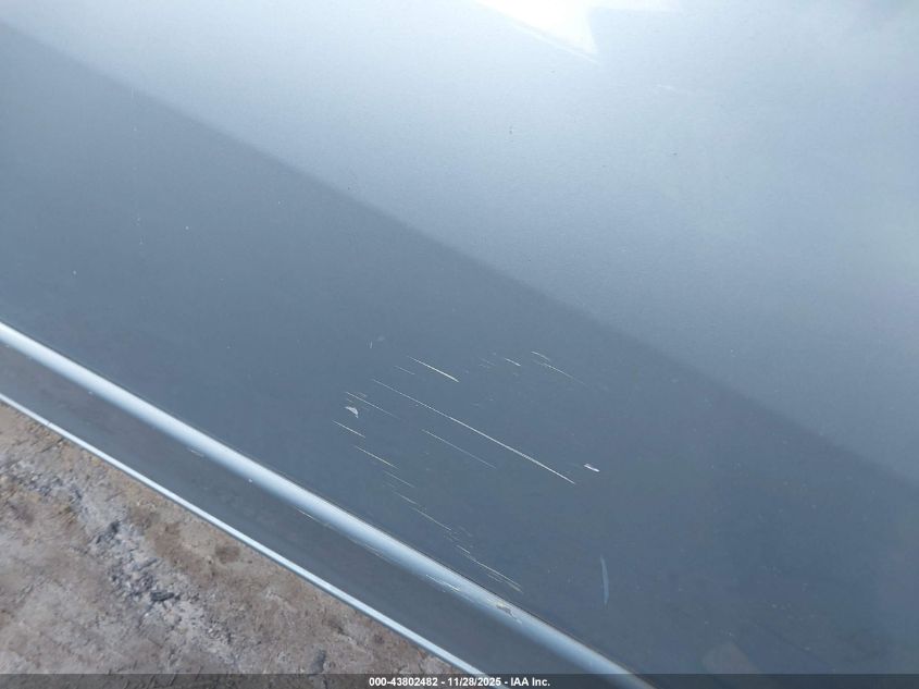 2004 Toyota Sienna Xle VIN: 5TDZA22C44S193747 Lot: 43802482