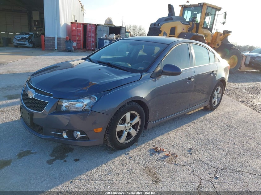 1G1PD5SB5D7172979 2013 CHEVROLET CRUZE photo no. 2