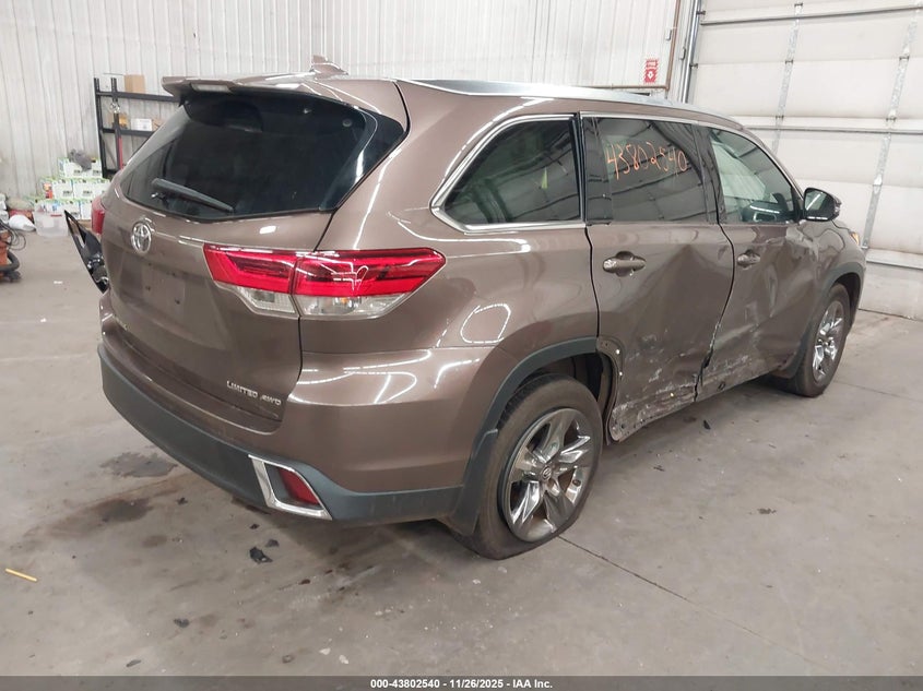2019 Toyota Highlander Limited Platinum VIN: 5TDDZRFH0KS922874 Lot: 43802540