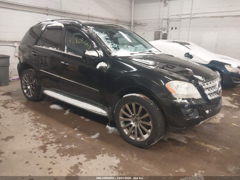 MERCEDES-BENZ M-CLASS 4MATIC