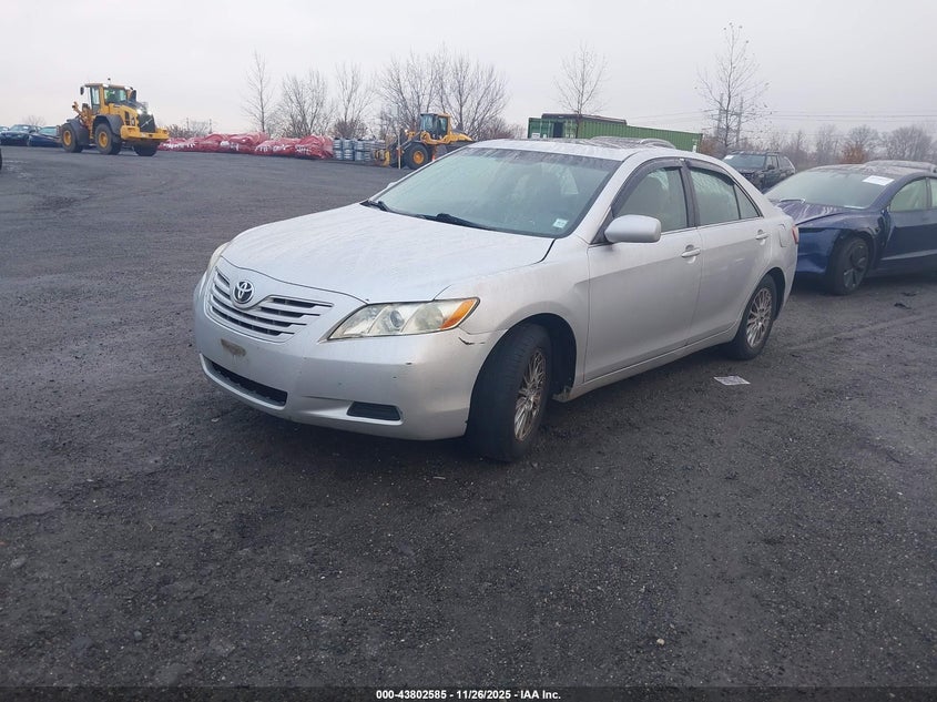 4T1BE46KX8U257211 2008 TOYOTA CAMRY photo no. 2