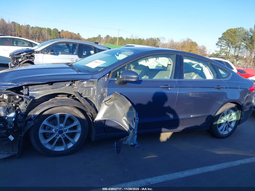 2019 Ford Fusion Se VIN: 3FA6P0HD3KR160587 Lot: 43802717