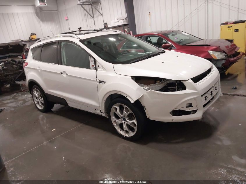 FORD ESCAPE TITANIUM