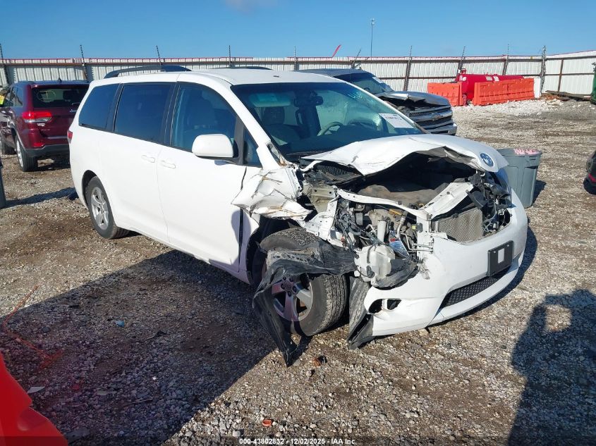 TOYOTA SIENNA LE V6 8 PASSENGER
