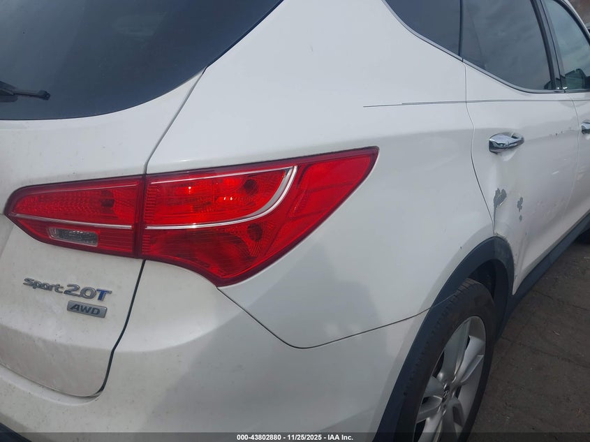2013 Hyundai Santa Fe Sport 2.0T VIN: 5XYZUDLA3DG061513 Lot: 43802880