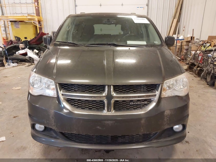 2011 Dodge Grand Caravan Crew VIN: 2D4RN5DGXBR710760 Lot: 43802909