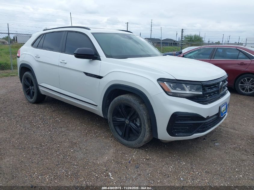 VOLKSWAGEN ATLAS CROSS SPORT 2.0T SEL R-LINE BLACK