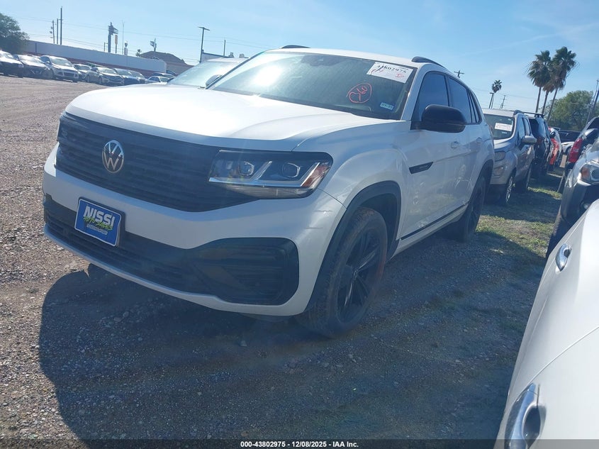1V2SC2CA4PC214027 2023 VOLKSWAGEN ATLAS CROSS SPORT photo no. 2