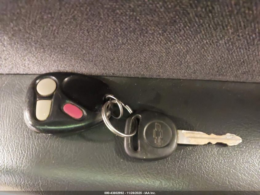 2002 Chevrolet Silverado 1500 Ls VIN: 2GCEK19T421373309 Lot: 43802992