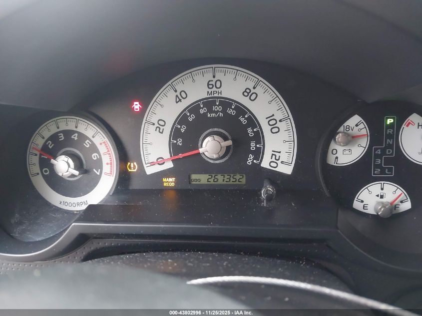 2008 Toyota Fj Cruiser VIN: JTEBU11FX80105643 Lot: 43802996