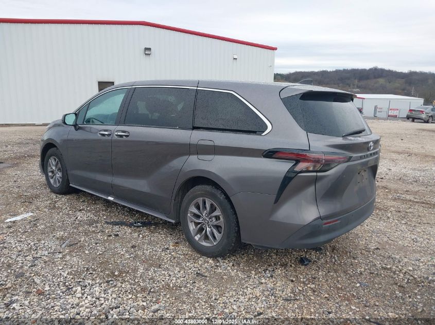 2024 Toyota Sienna - 5TDYRKEC1RS212519
