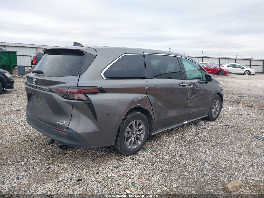 2024 Toyota Sienna - 5TDYRKEC1RS212519