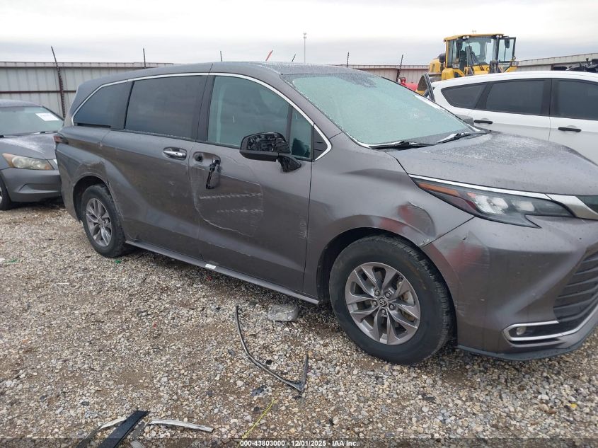 2024 Toyota Sienna - 5TDYRKEC1RS212519