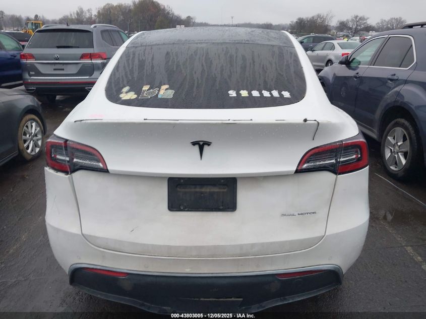 2022 Tesla Model Y Long Range Dual Motor All-Wheel Drive VIN: 7SAYGDEE9NF374614 Lot: 43803005