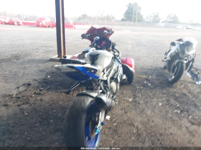 2014 BMW Hp4 VIN: WB10D1103EZL19787 Lot: 43803055