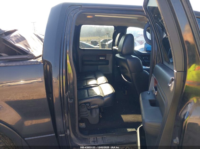 2005 Ford F-150 Lariat/Xlt VIN: 1FTPW12515FB67158 Lot: 43803133