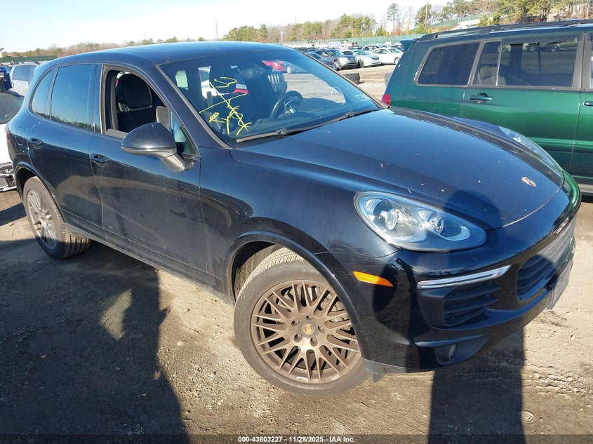 PORSCHE CAYENNE PLATINUM EDITION