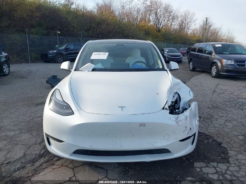 2022 Tesla Model Y Performance Dual Motor All-Wheel Drive VIN: 7SAYGDEF9NF548786 Lot: 43803229