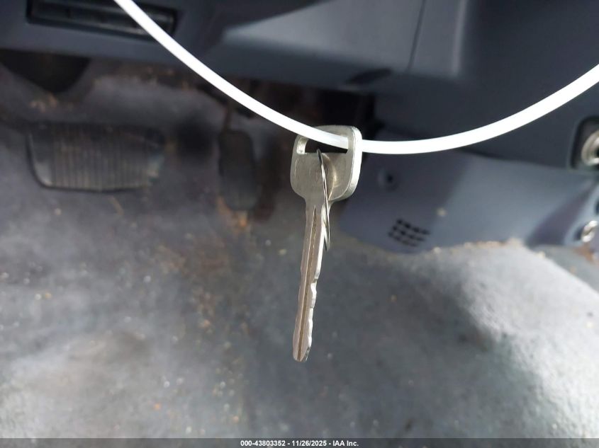 2002 Toyota Tundra Sr5 VIN: 5TBRN34132S302985 Lot: 43803352