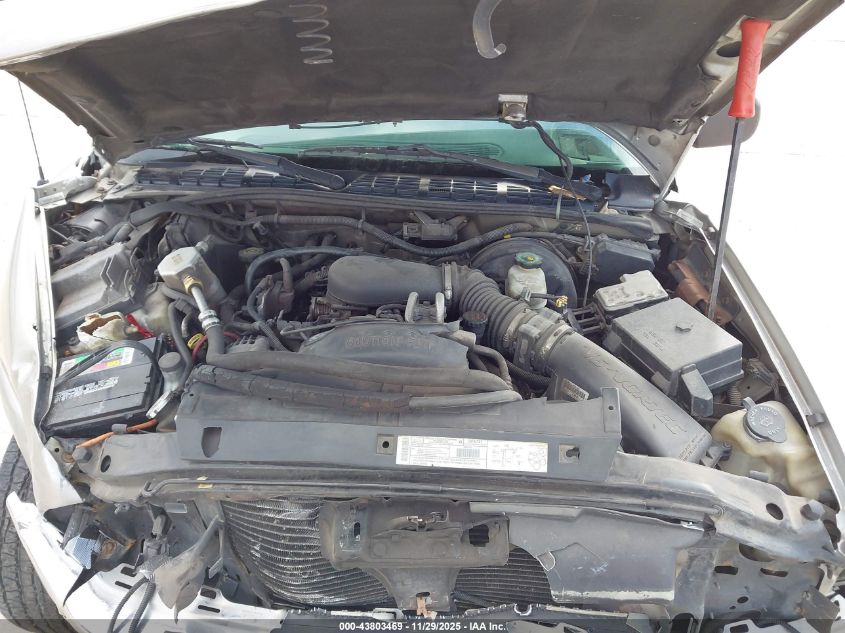 2001 Chevrolet Blazer Ls VIN: 1GNCS13W712123403 Lot: 43803469