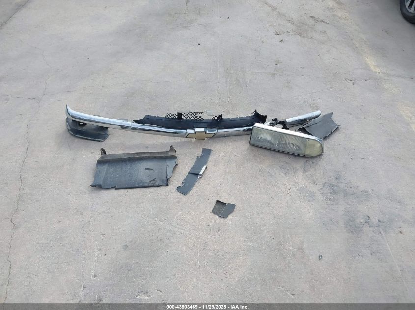 2001 Chevrolet Blazer Ls VIN: 1GNCS13W712123403 Lot: 43803469