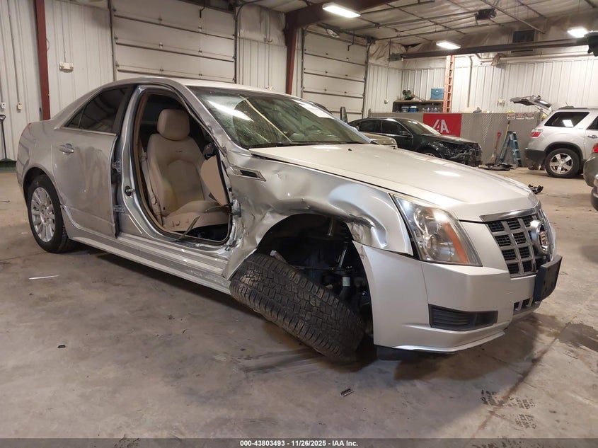 CADILLAC CTS LUXURY