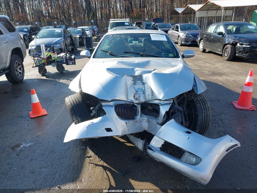 2008 BMW 328I VIN: WBAWR33588P152973 Lot: 43803528