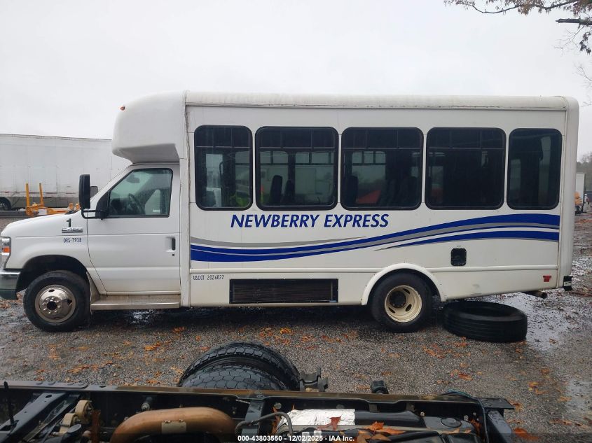 2018 Ford E-450 Cutaway VIN: 1FDFE4FS1JDC01746 Lot: 43803550