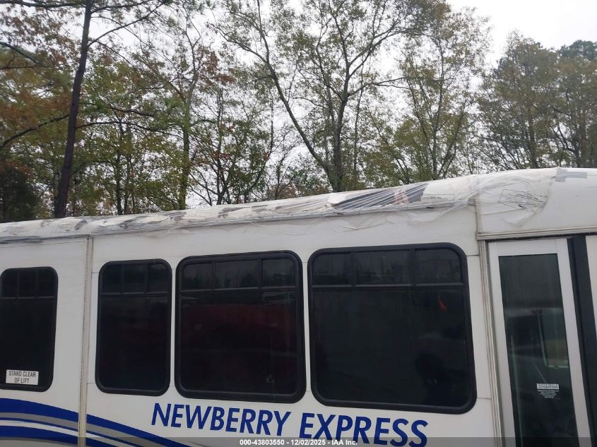 2018 Ford E-450 Cutaway VIN: 1FDFE4FS1JDC01746 Lot: 43803550