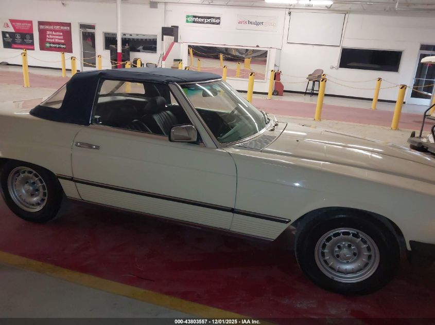 1983 Mercedes-Benz 380 Sl VIN: WDBBA45A1DB021379 Lot: 43803557