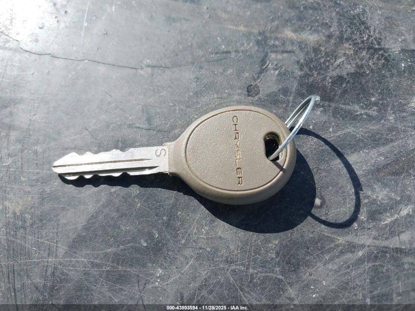 2005 Chrysler 300 VIN: 2C3JA43R55H139275 Lot: 43803594