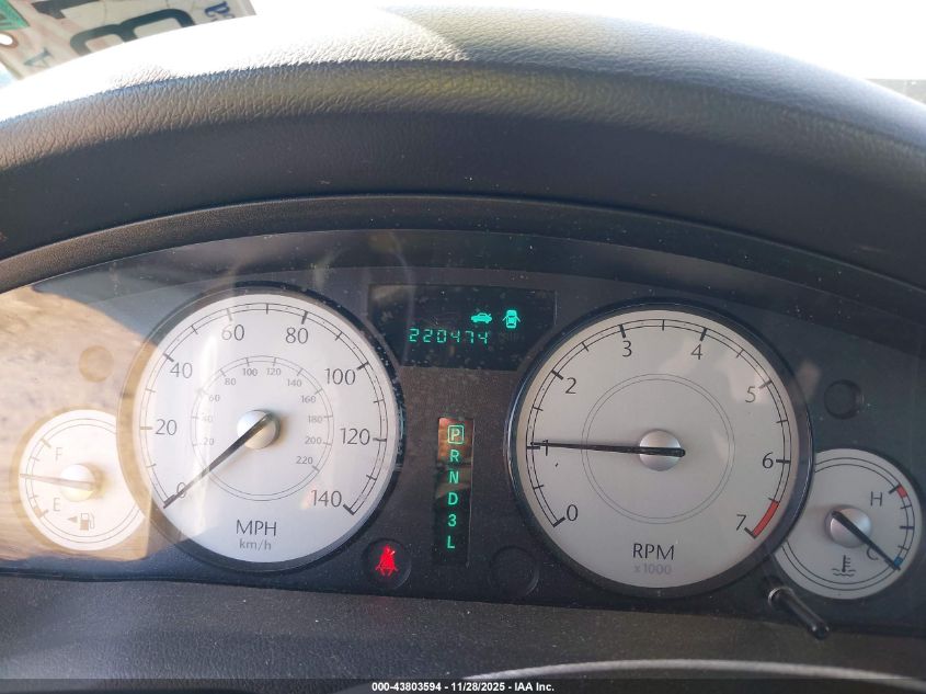 2005 Chrysler 300 VIN: 2C3JA43R55H139275 Lot: 43803594