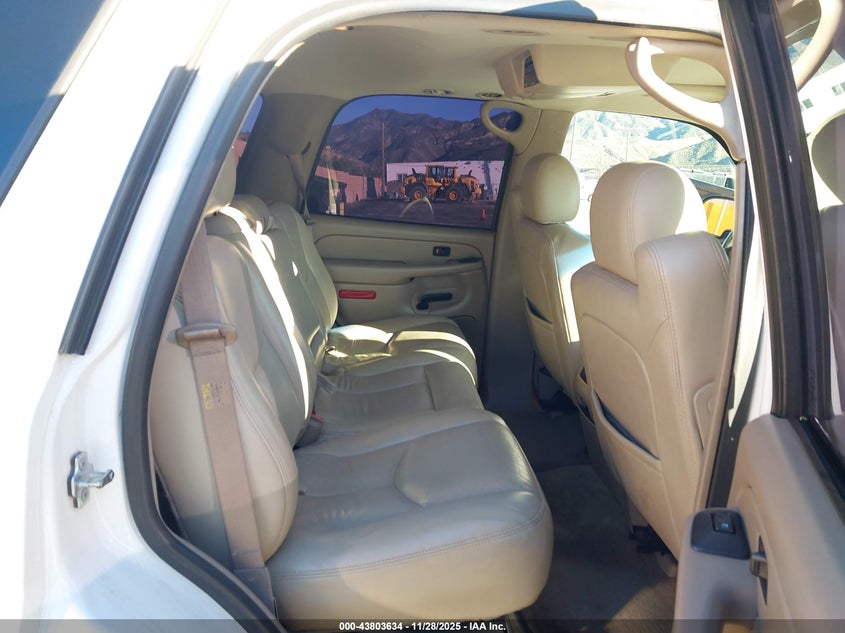 2005 Chevrolet Tahoe Lt VIN: 1GNEC13T55R116622 Lot: 43803634