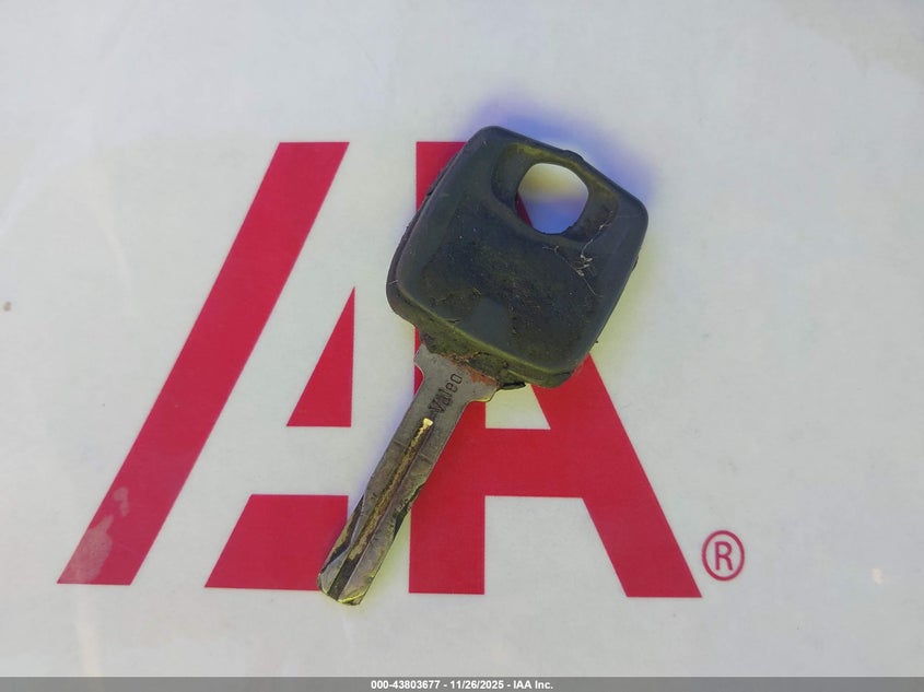 2002 Volvo V70 Xc VIN: YV1SZ58D321071543 Lot: 43803677