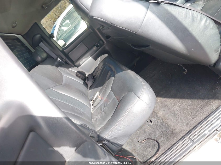 1999 GMC Sierra 1500 Sle VIN: 2GTEK19T7X1532122 Lot: 43803689