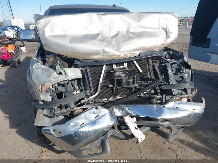 2002 GMC Sierra 1500 Sle VIN: 2GTEK19T921370504 Lot: 43803703