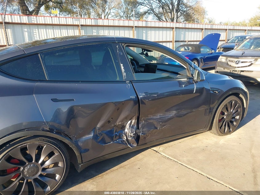 2023 Tesla Model Y Performance Dual Motor All-Wheel Drive VIN: 7SAYGDEF0PF841141 Lot: 43803818
