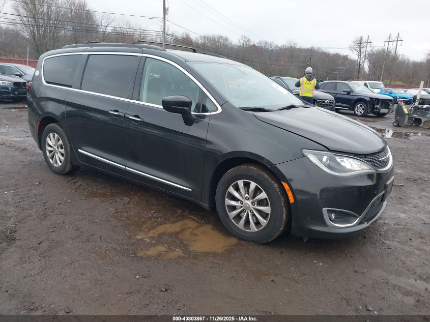 CHRYSLER PACIFICA TOURING-L