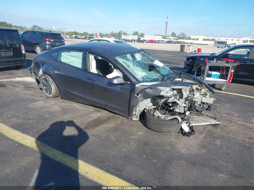 2023 Tesla Model 3 Rear-Wheel Drive