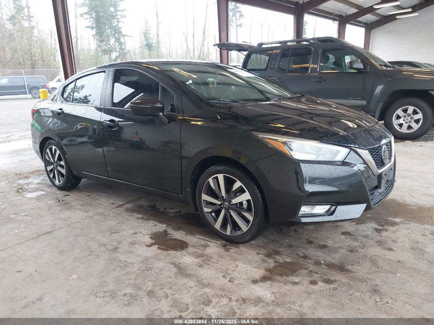 NISSAN VERSA SR XTRONIC CVT