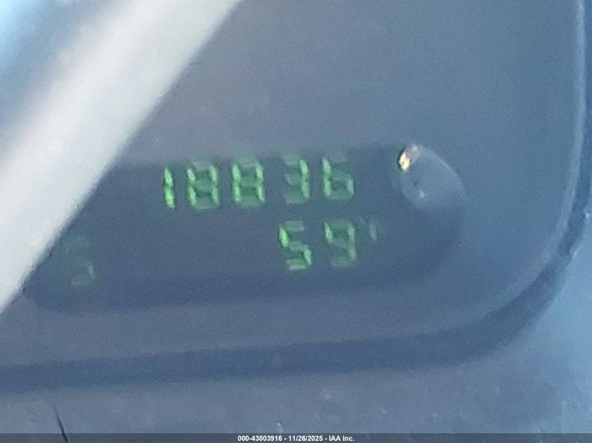 2002 Ford Explorer Xlt VIN: 1FMZU63E82UB61984 Lot: 43803916