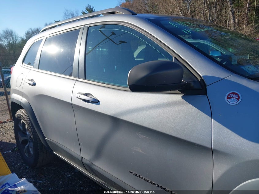 2014 Jeep Cherokee Trailhawk VIN: 1C4PJMBS8EW185517 Lot: 43804043